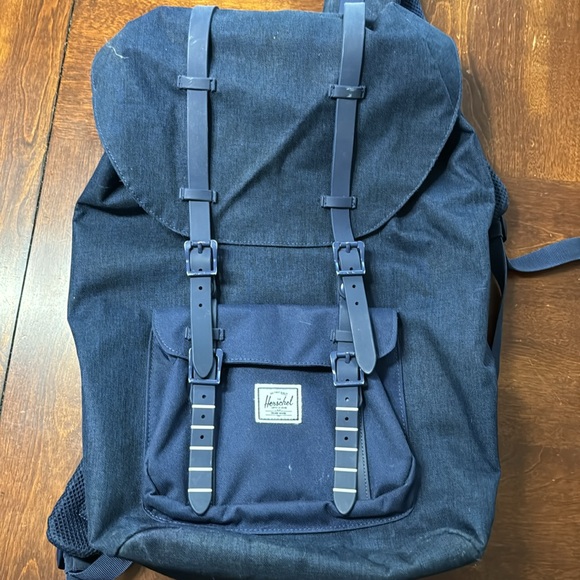 Herschel Navy Little America Backpack - Picture 1 of 5
